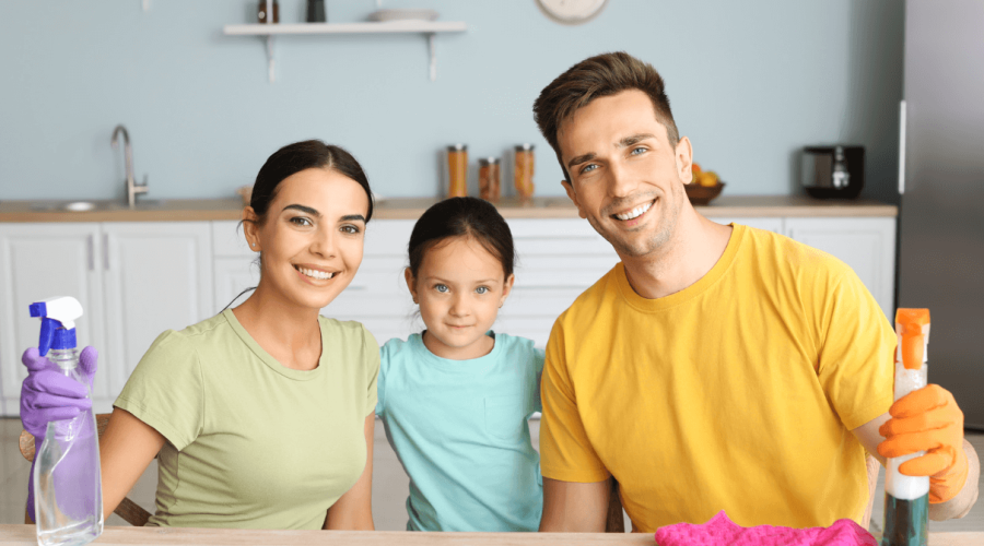 Family meeting in the Kitchen