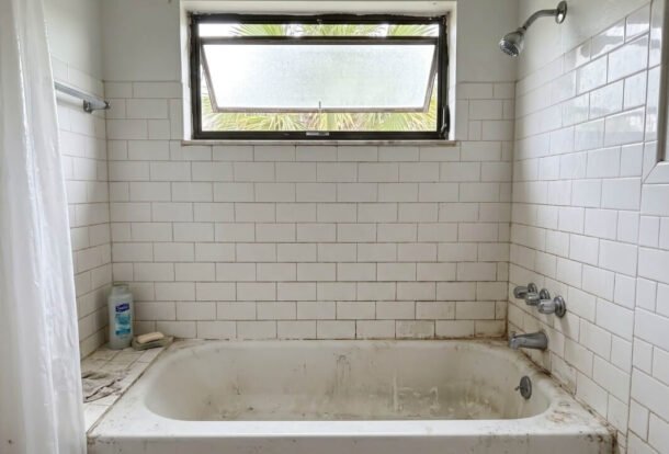 Bathtub Refinishing